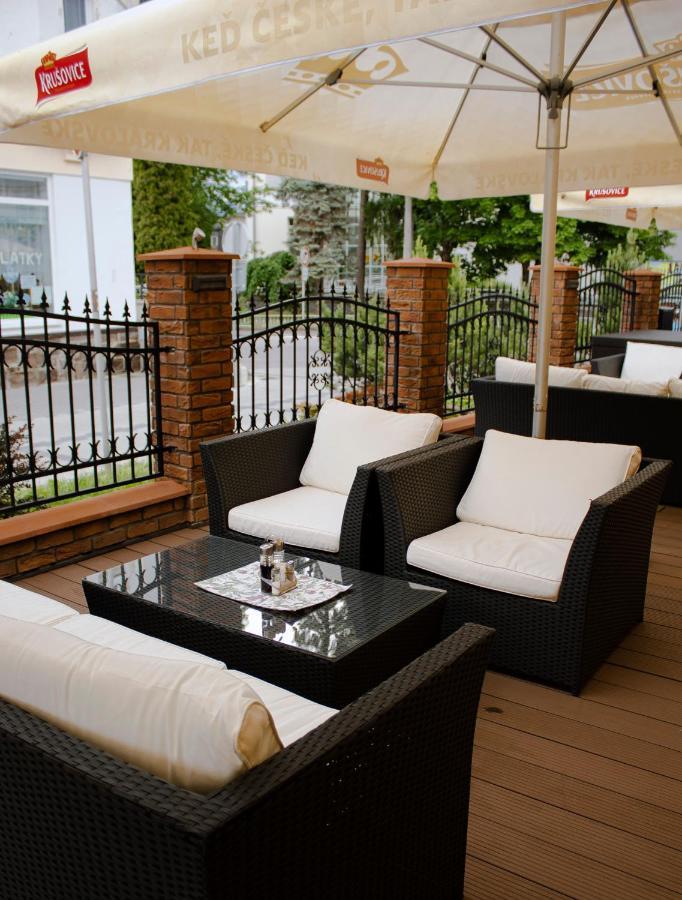 Penzion Anesis - Apartmany Turčianske Teplice Dış mekan fotoğraf