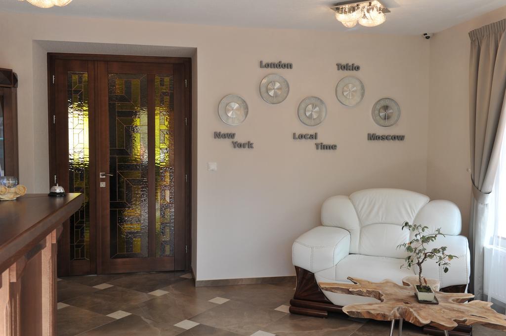Penzion Anesis - Apartmany Turčianske Teplice Dış mekan fotoğraf